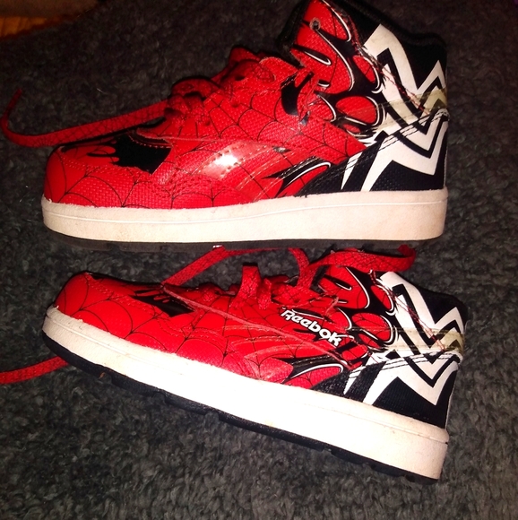 reebok spiderman shoes